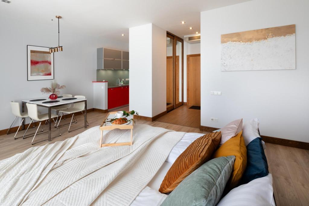 Central House Riverside Studio Рига Екстер'єр фото
